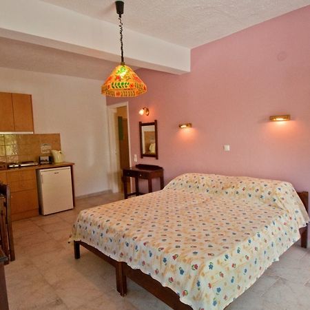 Apartments Katia Касіопі Екстер'єр фото